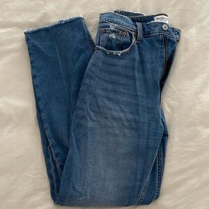 Abercrombie and Fitch high rise ankle straight